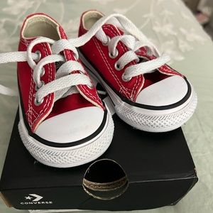Infant converse size 3
